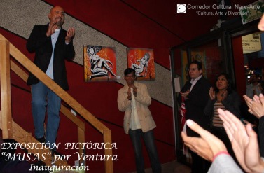 Ventura comparte con los asistentes el proceso creativo de su obra